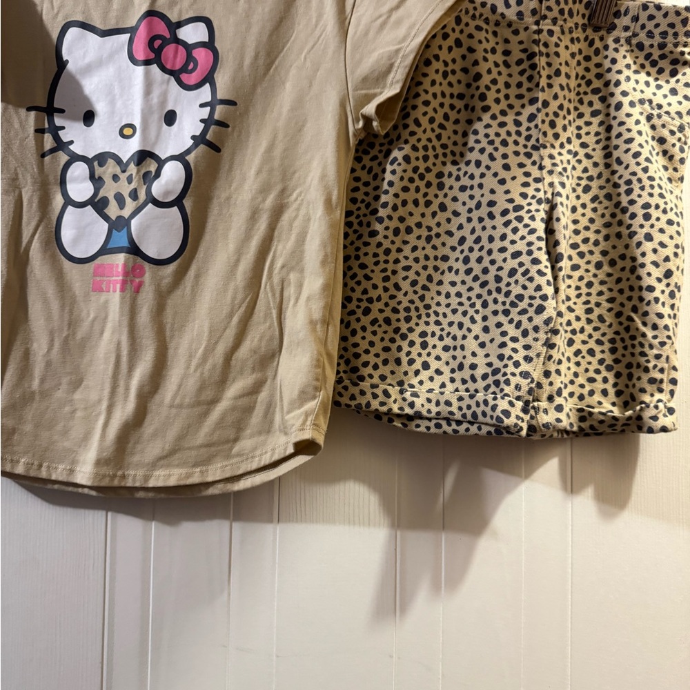 Hello Kitty Tan Shirt and Leopard Print Shorts Set